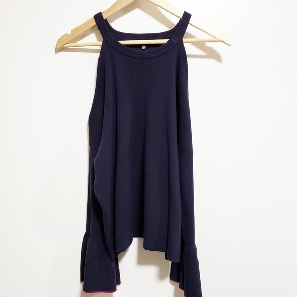 ANTHROPOLOGIE Knitted & Knotted Open Shoulder - Picture 2 of 9